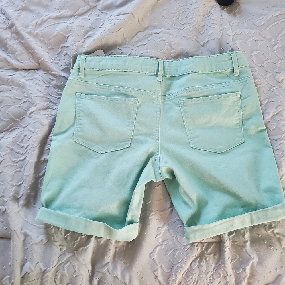 SO 16 PLUS Bermuda Shorts Teal